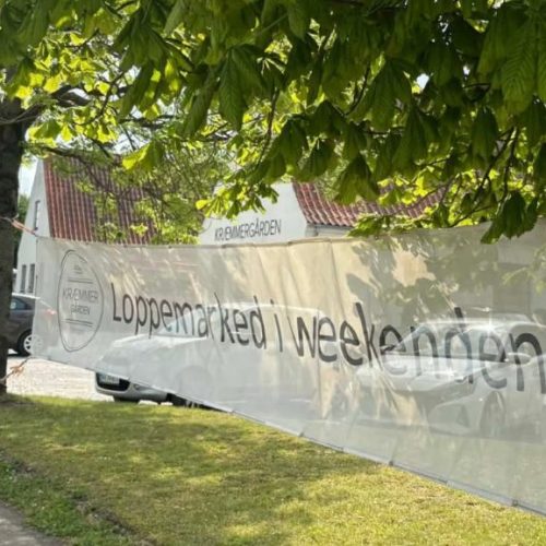 Udendørs loppemarked på Kræmmergården
