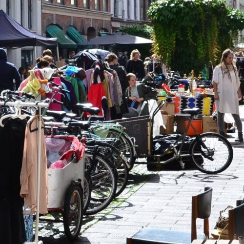 Loppemarked i Blågårdsgade